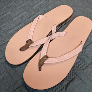 NWOT Rainbow Pink Leather Flip Flop Sandals Thin Strap 302ALTS 8.5 9.5 XL